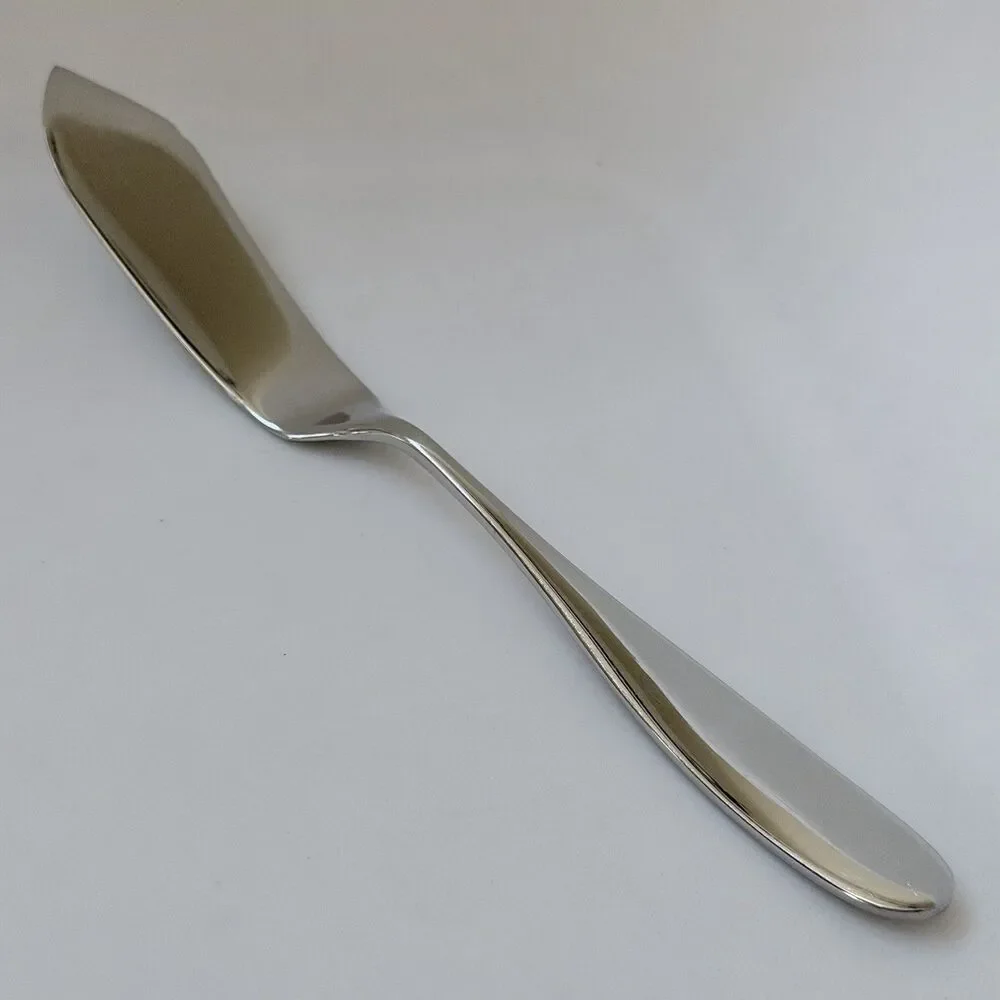 1pc MIKASA Hamilton Butter Knife 7” Stainless 18/10 Glossy Plain Round Tip